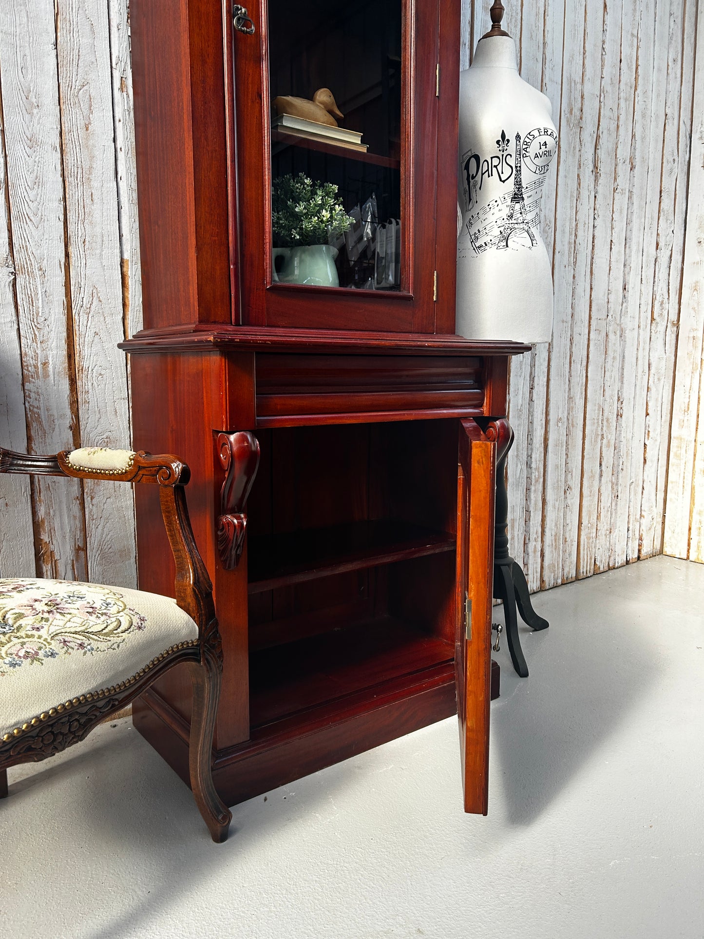 Reproduction Victorian era display case/bookcase