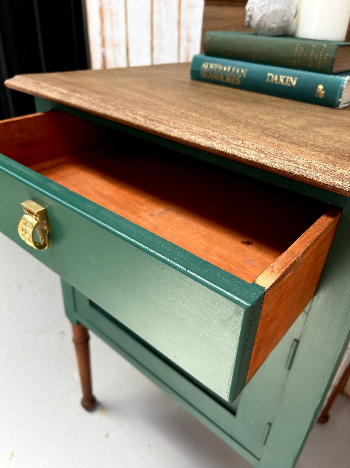 Vintage oak pot cupboard