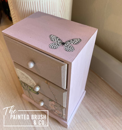 Pretty in pink mini drawers