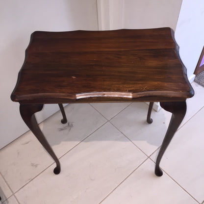 Queen Anne Occasional Table